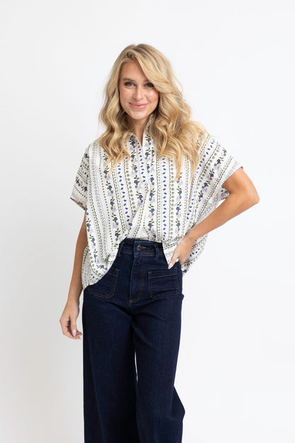 French Floral Signature Vneck Collar Top