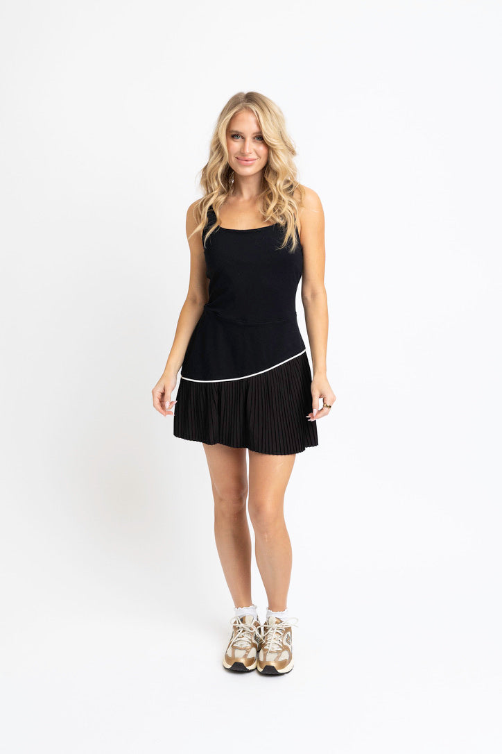 Solid Pleat Kourt Dress w/ Contrast