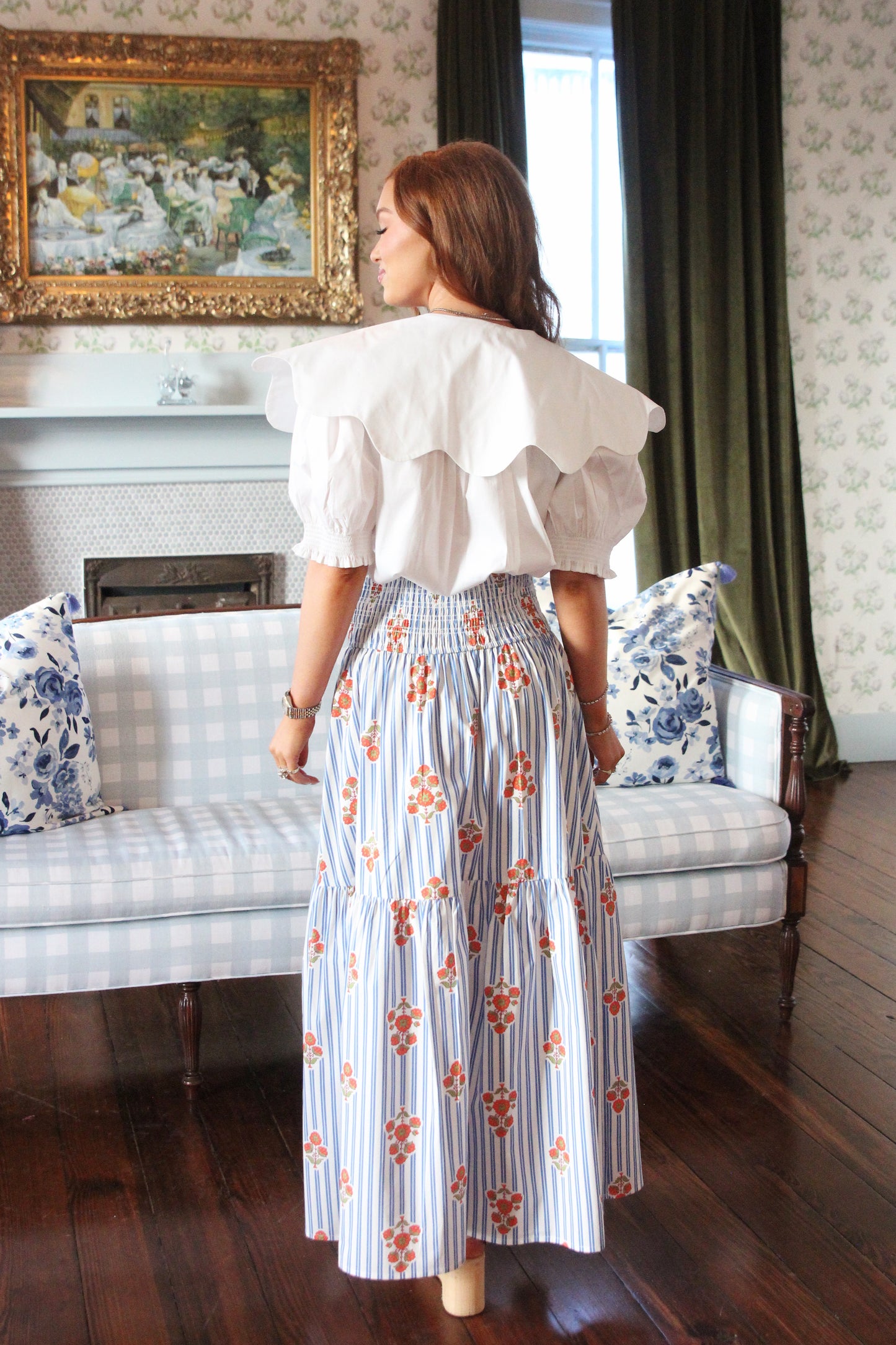 Solid Poplin Peter Pan Collar Top